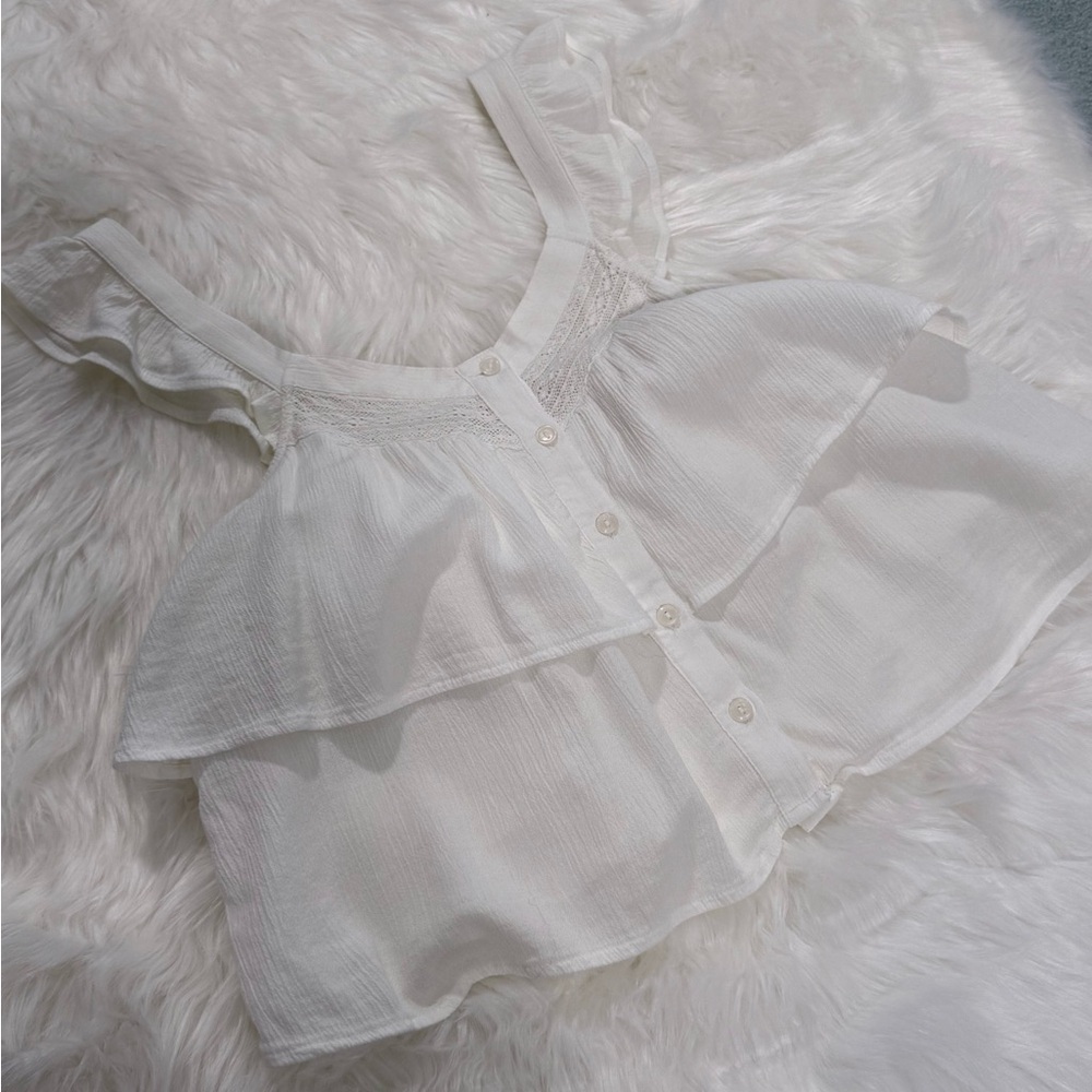 American Eagle Ruffle Top - Picture 4 of 7